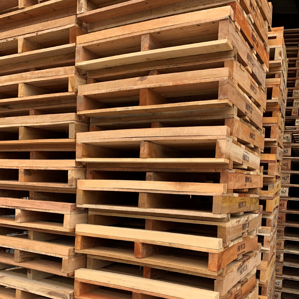 Re-conditioned Pallets